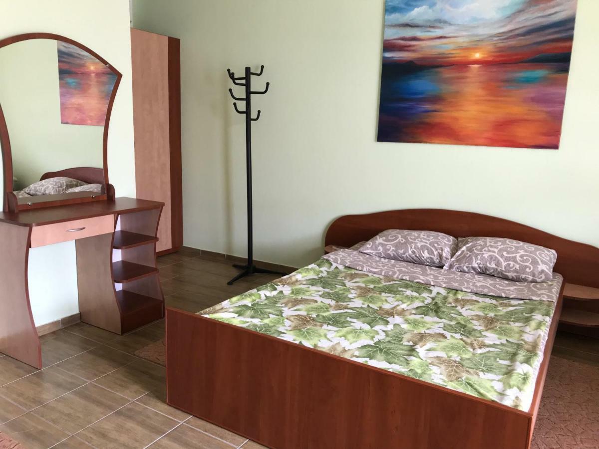 Mini-Hotel Zefir Zatoka Εξωτερικό φωτογραφία